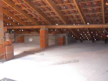 Isolamento termico del sottotetto. Isolamento termico solaio calpestabile